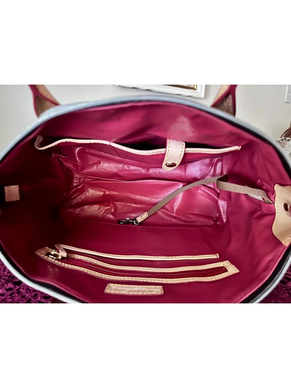 Vintage Dooney & Bourke Carley Madeline Satchel